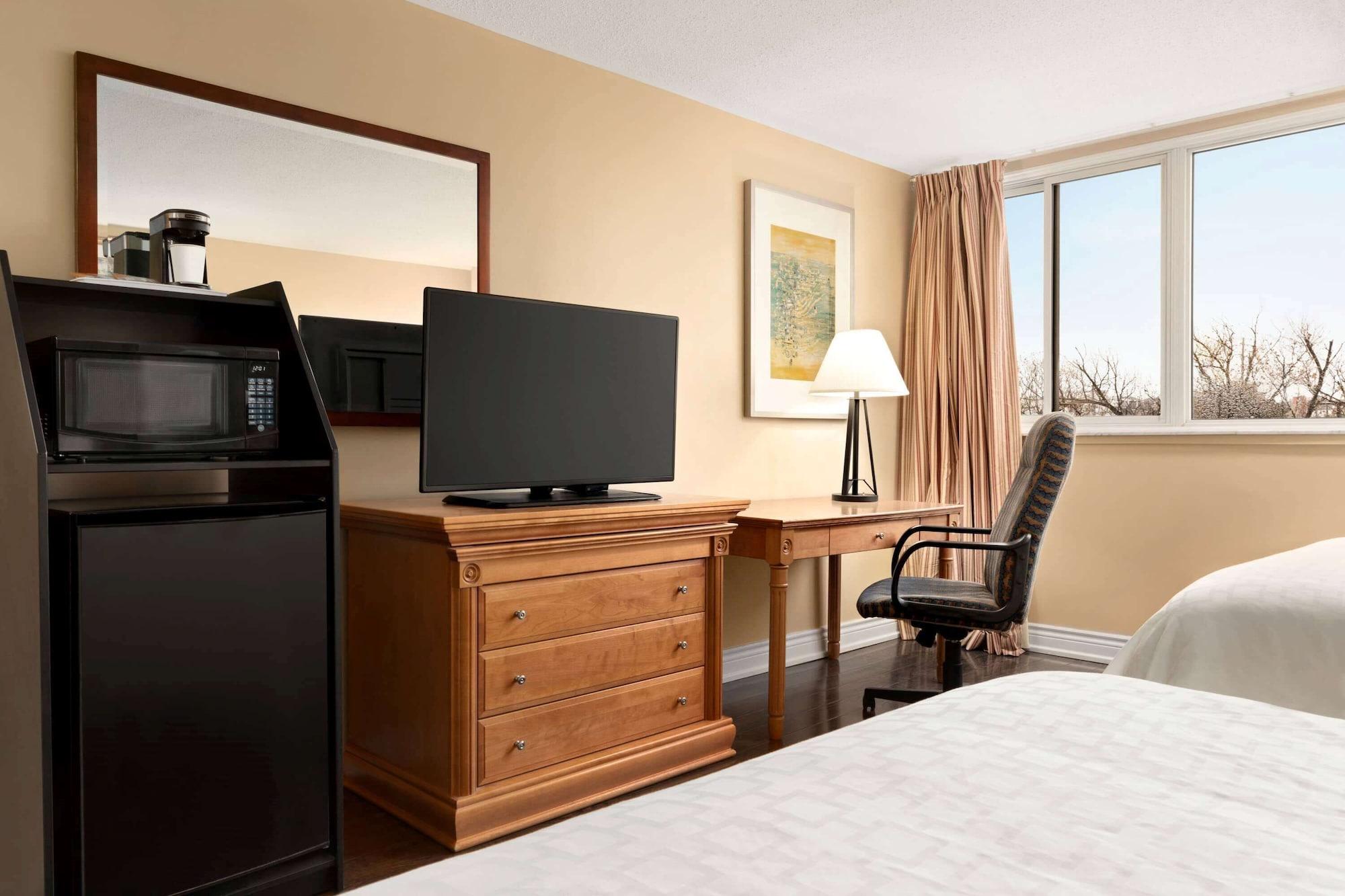 Travelodge By Wyndham Motel Richmond Hill