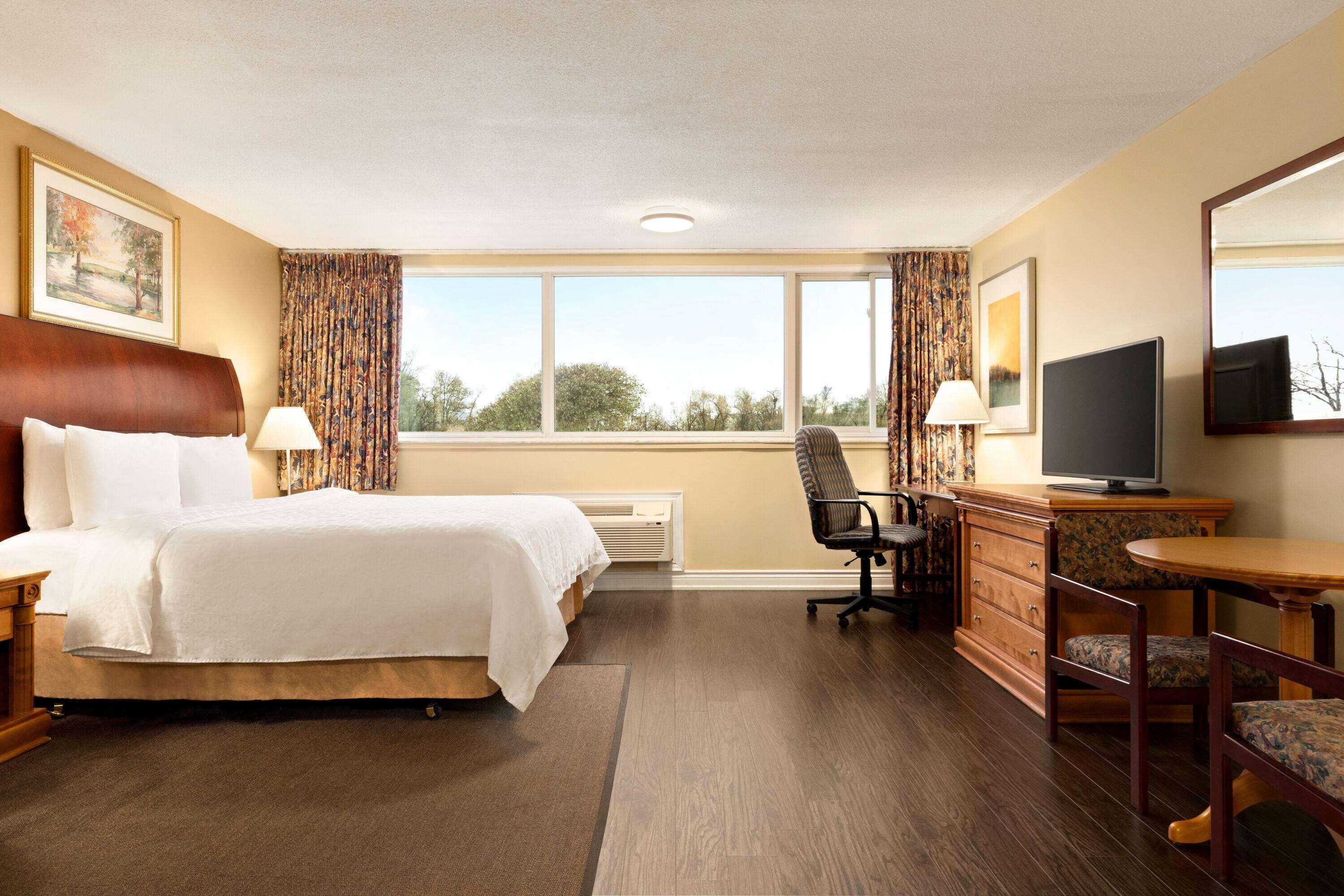 Travelodge By Wyndham Motel