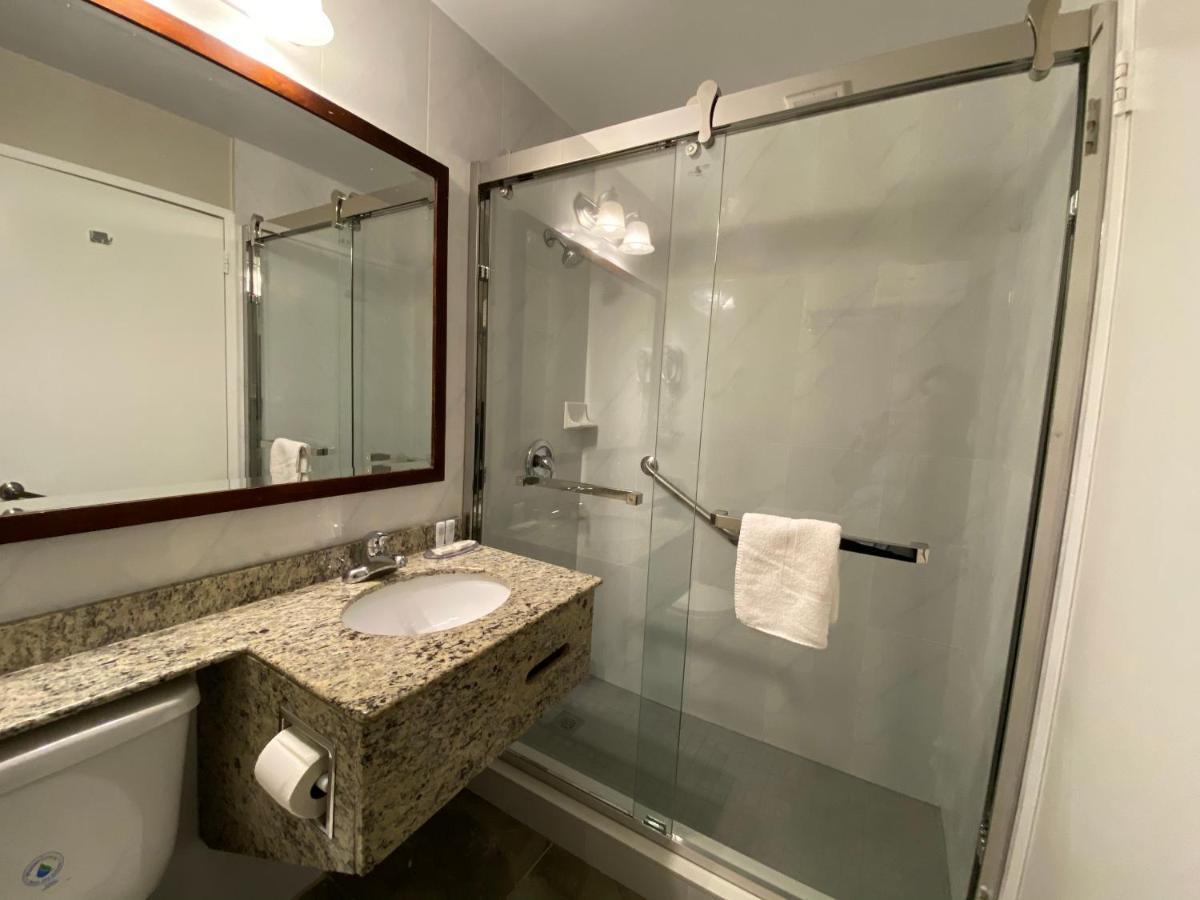 Motel Travelodge By Wyndham 3*